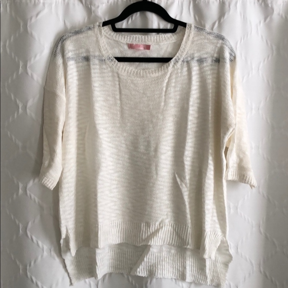 LAST CHANCE EUC White Sophia sweater 3/4 length
